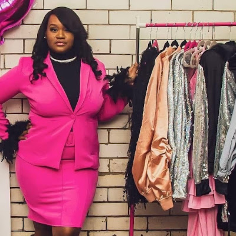 Meet your Posher, Sierra